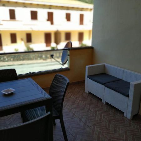 Apartamento La Caletta Di Dany Castelsardo Exterior foto