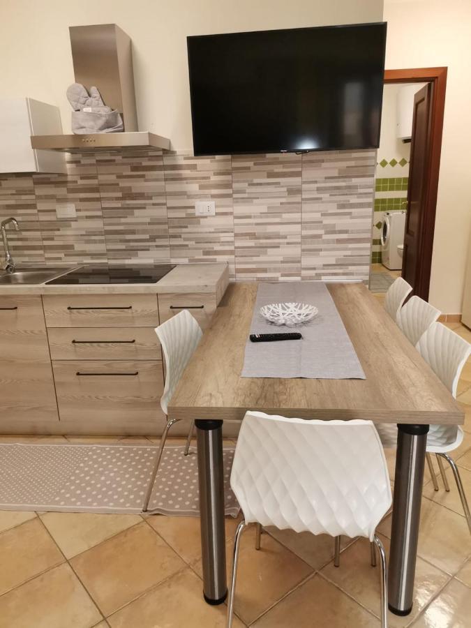 Apartamento La Caletta Di Dany Castelsardo Exterior foto