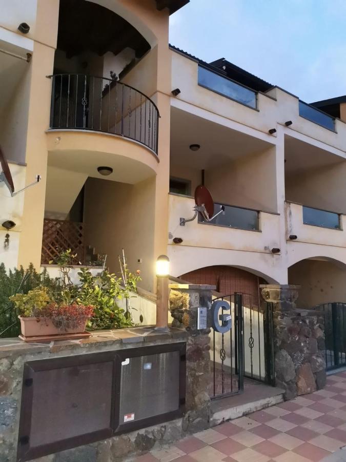 Apartamento La Caletta Di Dany Castelsardo Exterior foto