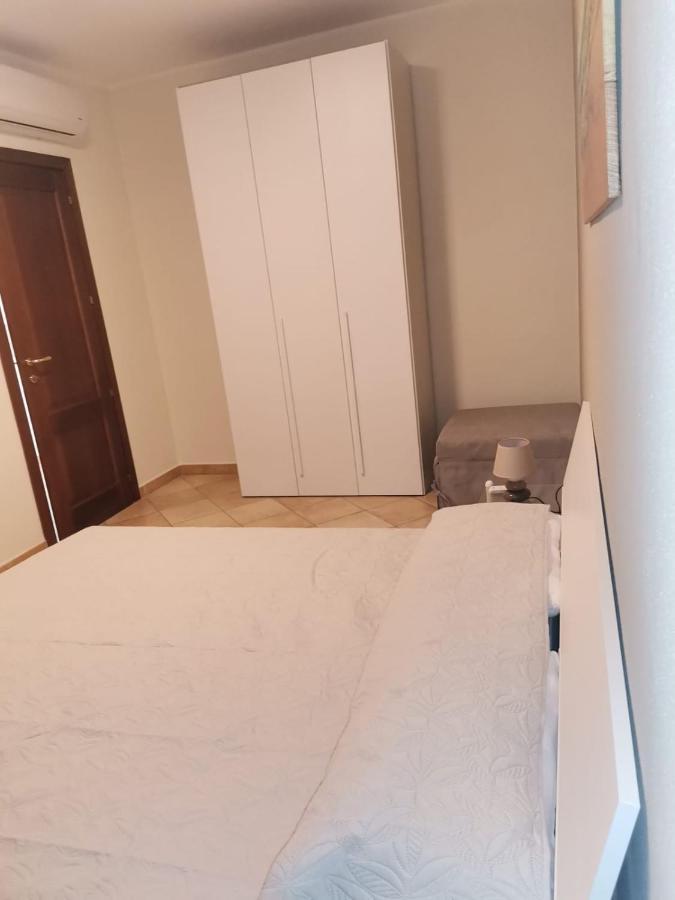 Apartamento La Caletta Di Dany Castelsardo Exterior foto