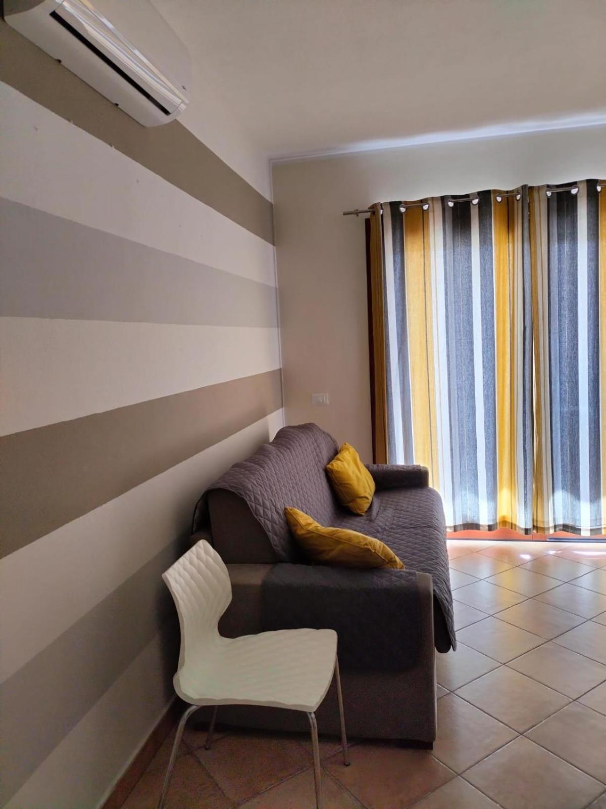 Apartamento La Caletta Di Dany Castelsardo Exterior foto